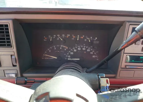 1991 Chevrolet Gmt-400 C2500 from USA, damaged, VIN 2GCFC29K7M1197535